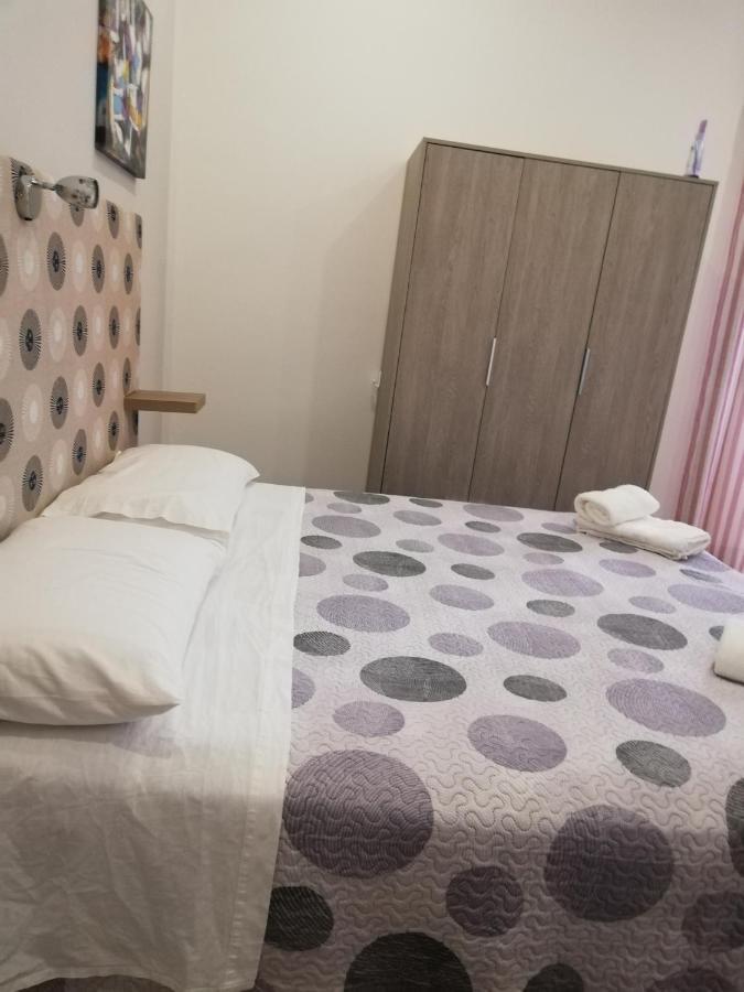 Casa Di Edoardo Bed & Breakfast Brindisi Exterior foto