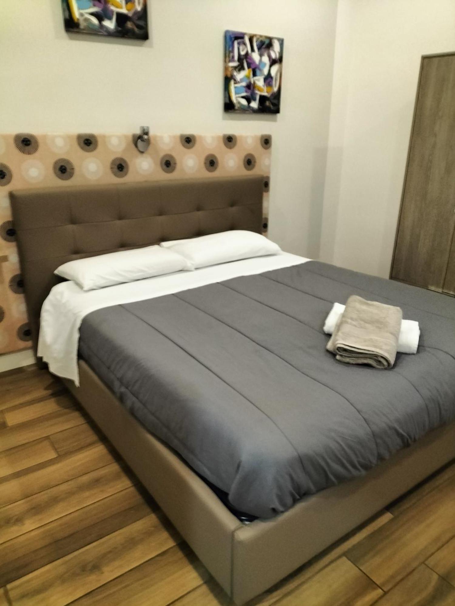Casa Di Edoardo Bed & Breakfast Brindisi Exterior foto