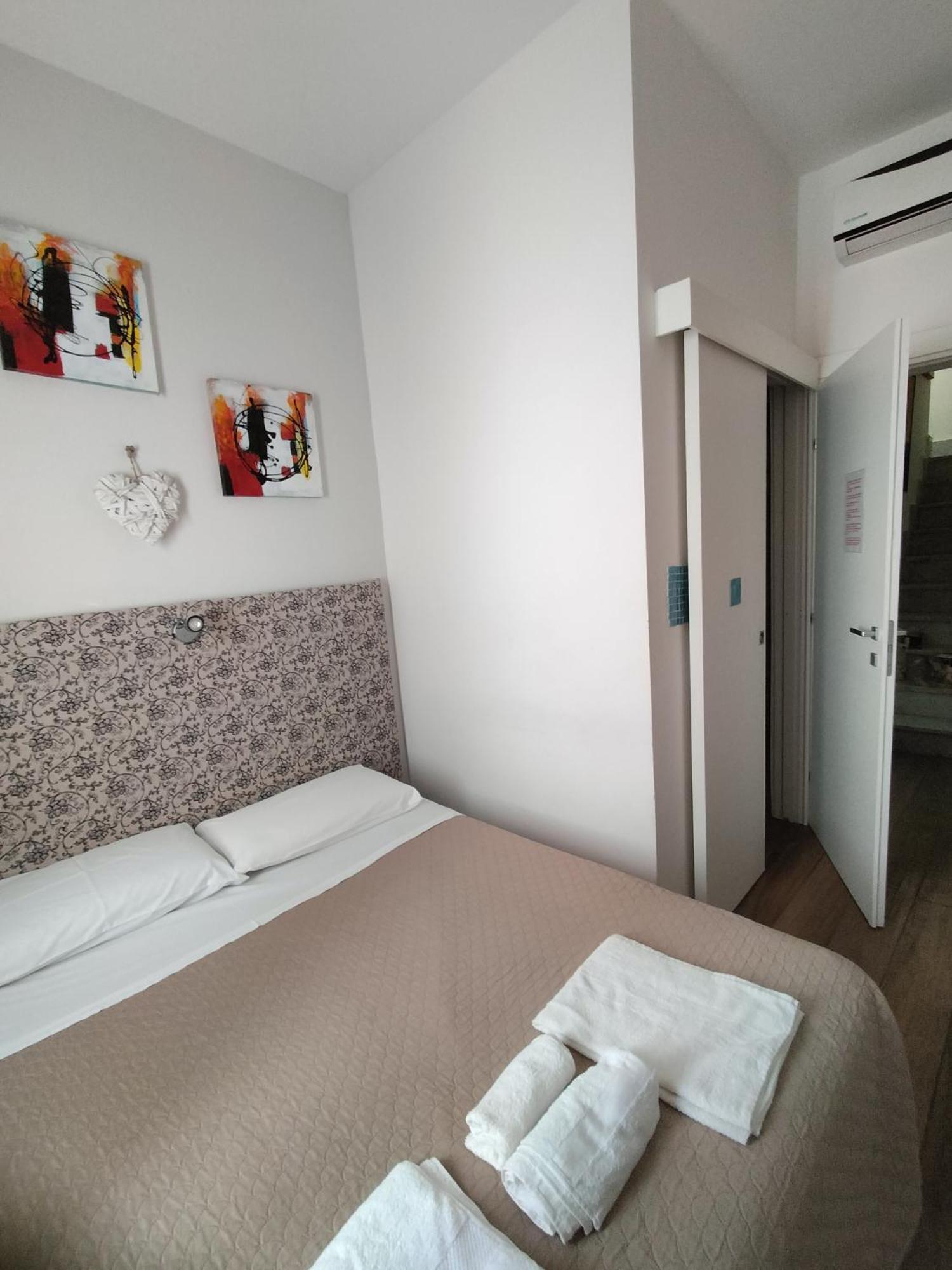 Casa Di Edoardo Bed & Breakfast Brindisi Exterior foto
