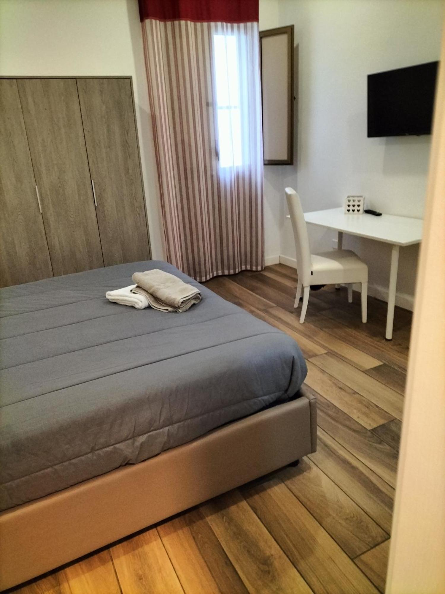 Casa Di Edoardo Bed & Breakfast Brindisi Exterior foto
